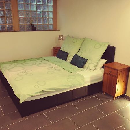 Appartment De Luxe Mit Sauna Брауншвайг Екстериор снимка